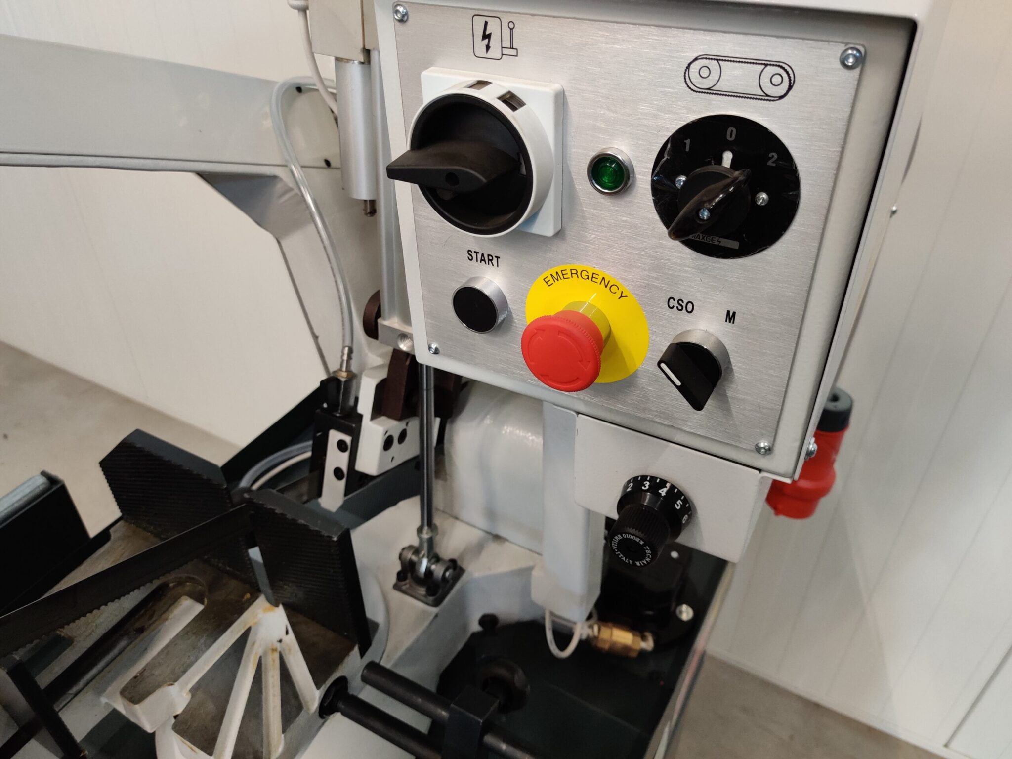 Metaallintzaagmachine met zakcilinder 400V, fabr. ISTech - type Easy221GR - Afbeelding 10