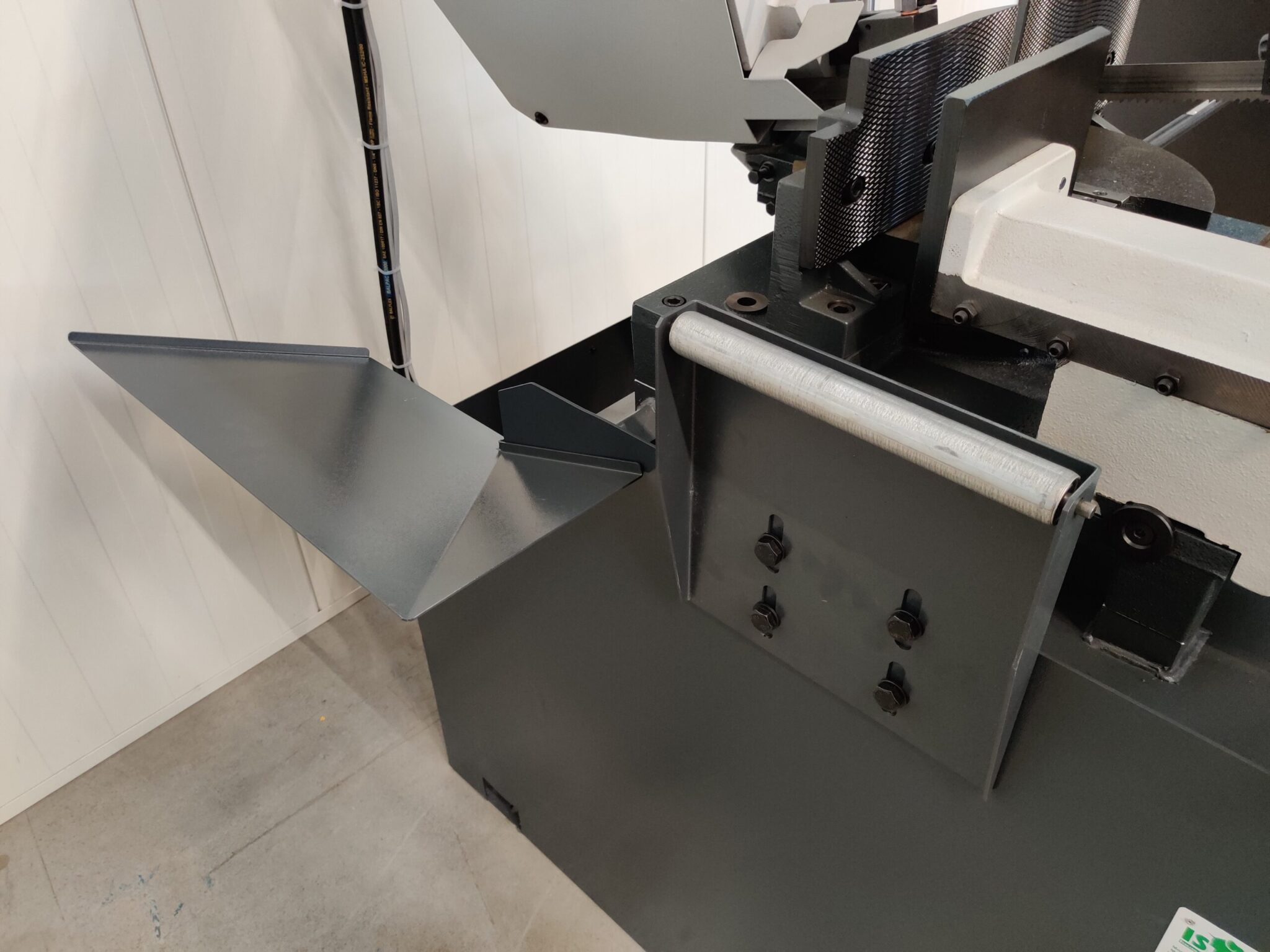 Metaallintzaagmachine semi-automatisch 400V, fabr. ISTech - type Easy261SA - Afbeelding 10