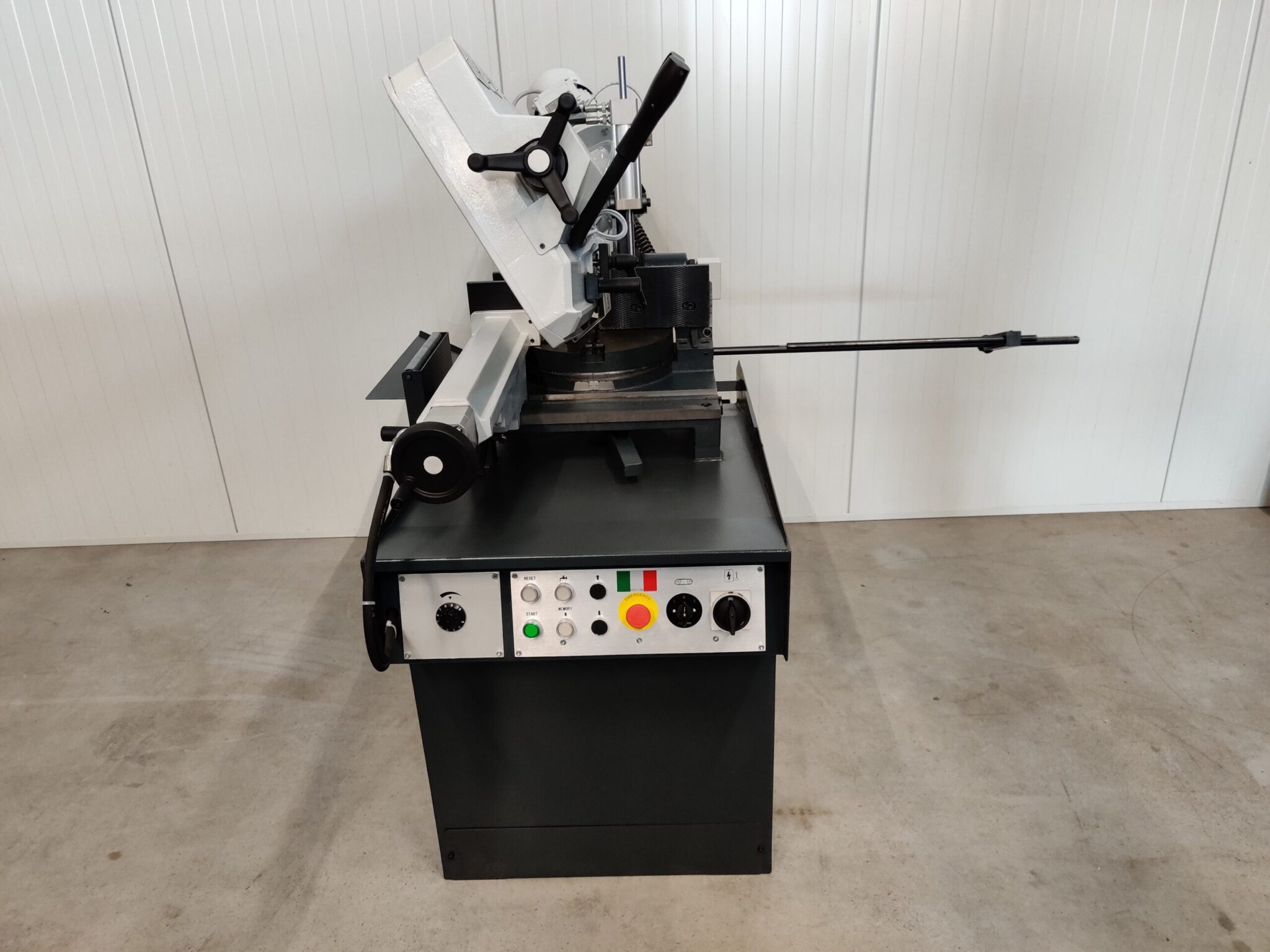 Metaallintzaagmachine semi-automatisch 400V, fabr. ISTech - type Easy261SA - Afbeelding 2