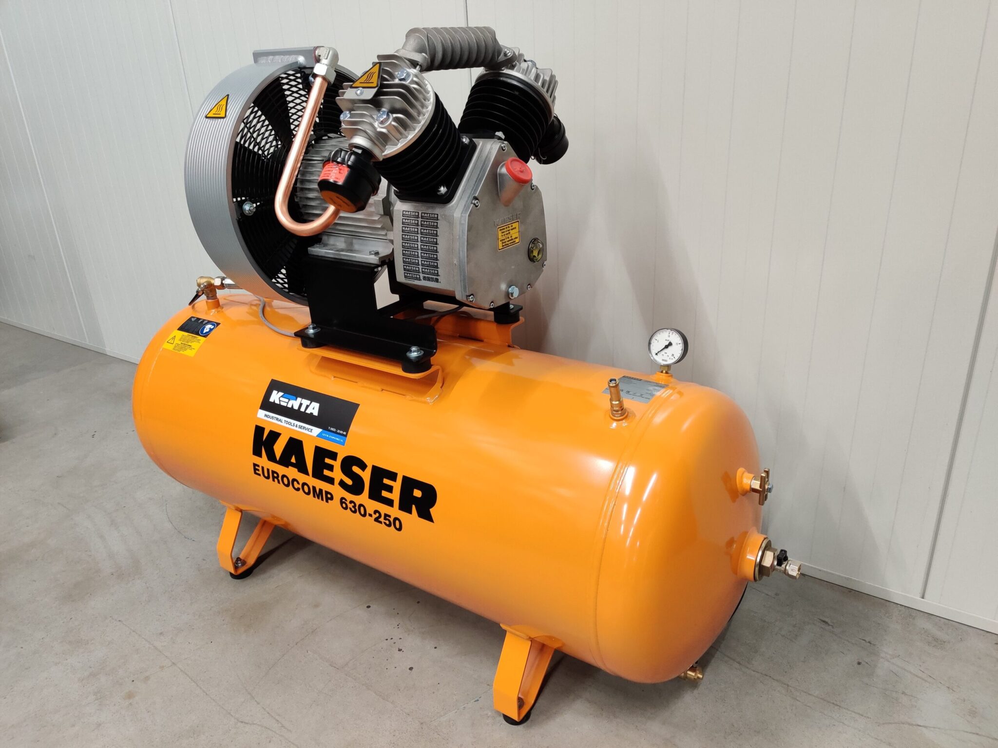 Kaeser - EPC 630-250 - Zuigercompressor 10bar 3kW - 400V