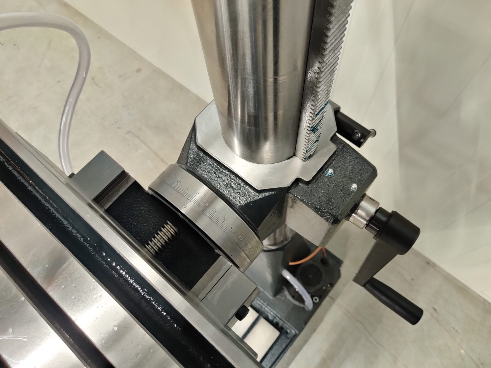 Kolomboormachine met kruistafel MK3 - 400V, fabr. Bimak - type 30CR-VE - Afbeelding 8