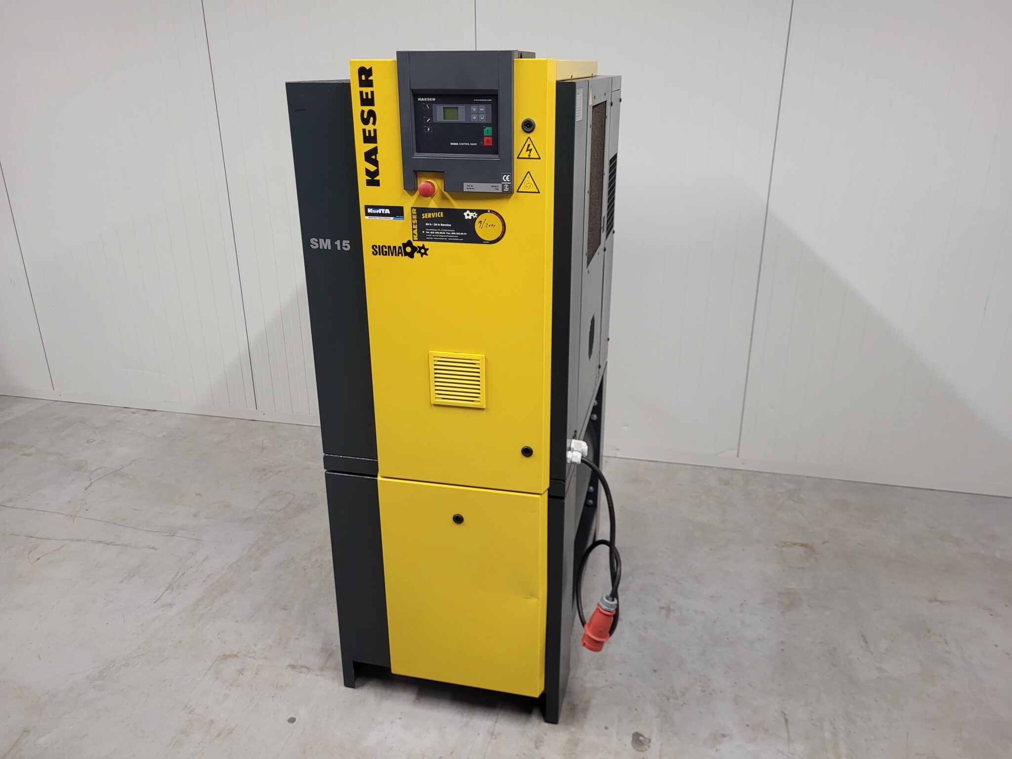 Schroefcompressor met droger 9kW - 400V, fabr. Kaeser - type Aircenter SM15 (gebruikt)