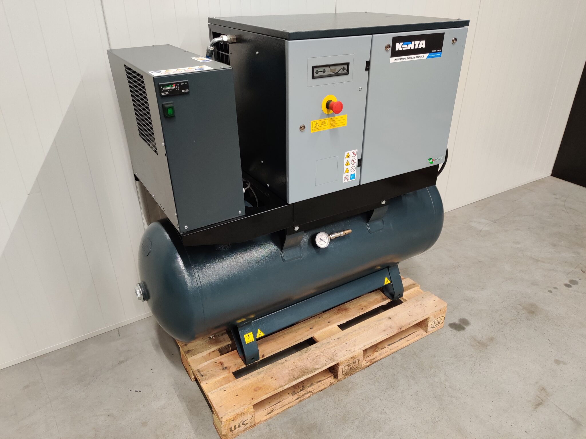 Schroefcompressor met droger 7,5kW - 400V, fabr. KTC - type S 10-270 D (Gebruikt) - Afbeelding 2